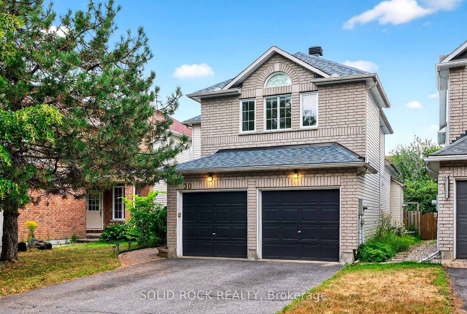Photo 1 of 30 Kenins Crescent, Ottawa, Kanata - Kanata Lakes/Heritage Hills — HOMEH