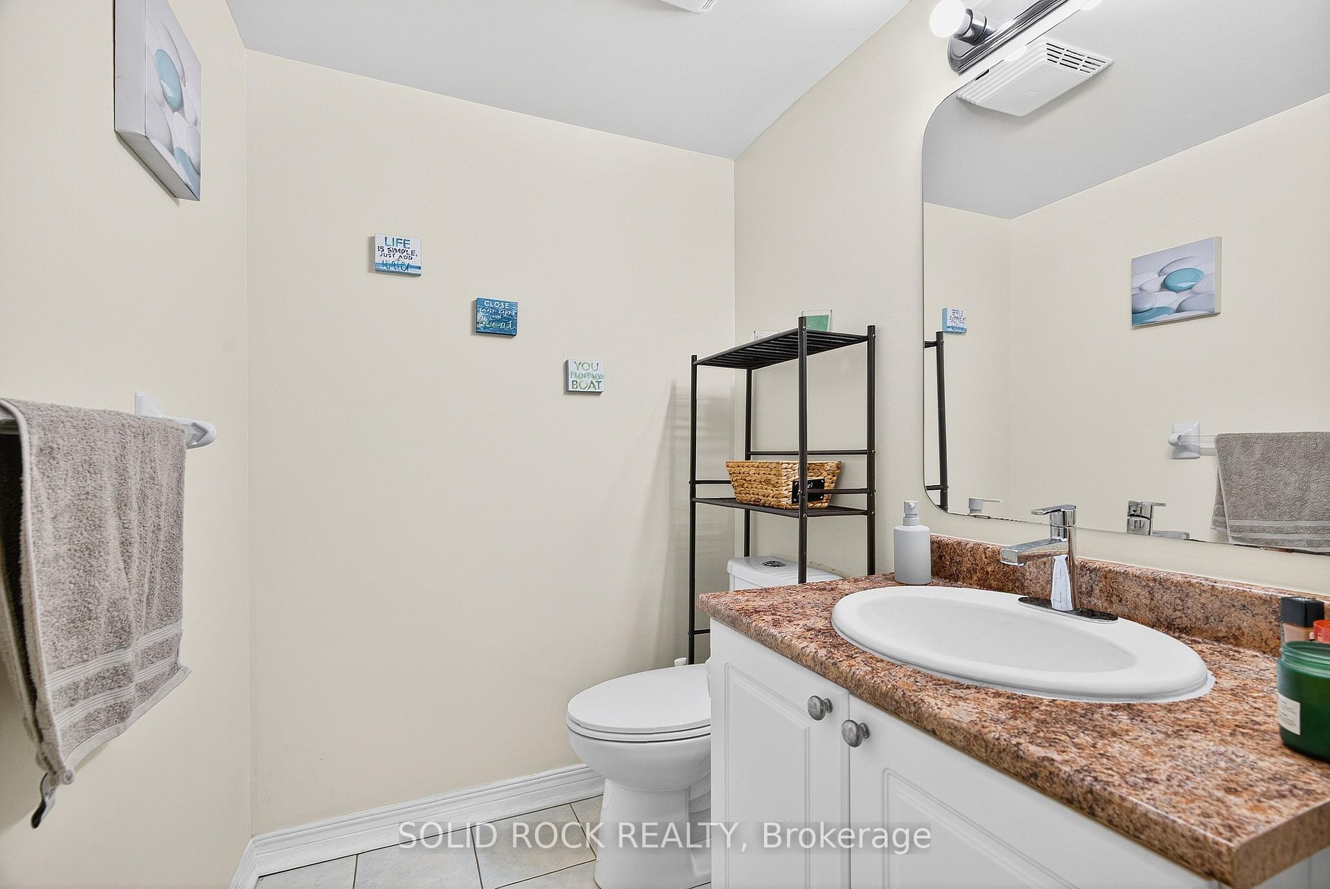 Photo 20 of 30 Kenins Crescent, Ottawa, Kanata - Kanata Lakes/Heritage Hills — HOMEH