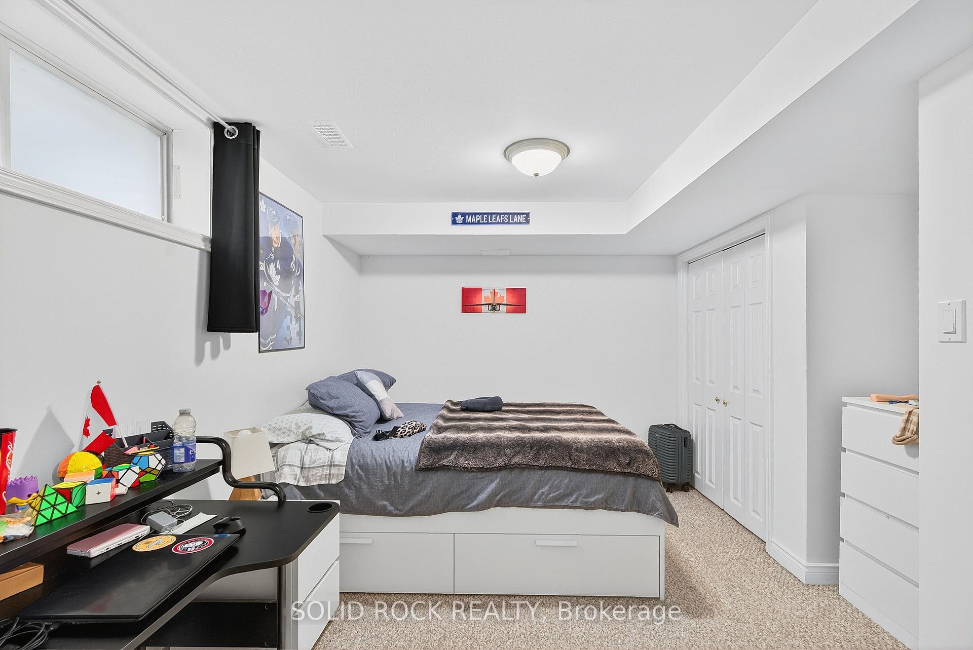 Photo 37 of 30 Kenins Crescent, Ottawa, Kanata - Kanata Lakes/Heritage Hills — HOMEH
