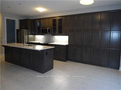 Photo 3 of 288 Fellowes Crescent, Hamilton, Waterdown — HOMEH