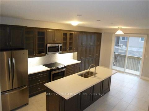 Photo 4 of 288 Fellowes Crescent, Hamilton, Waterdown — HOMEH