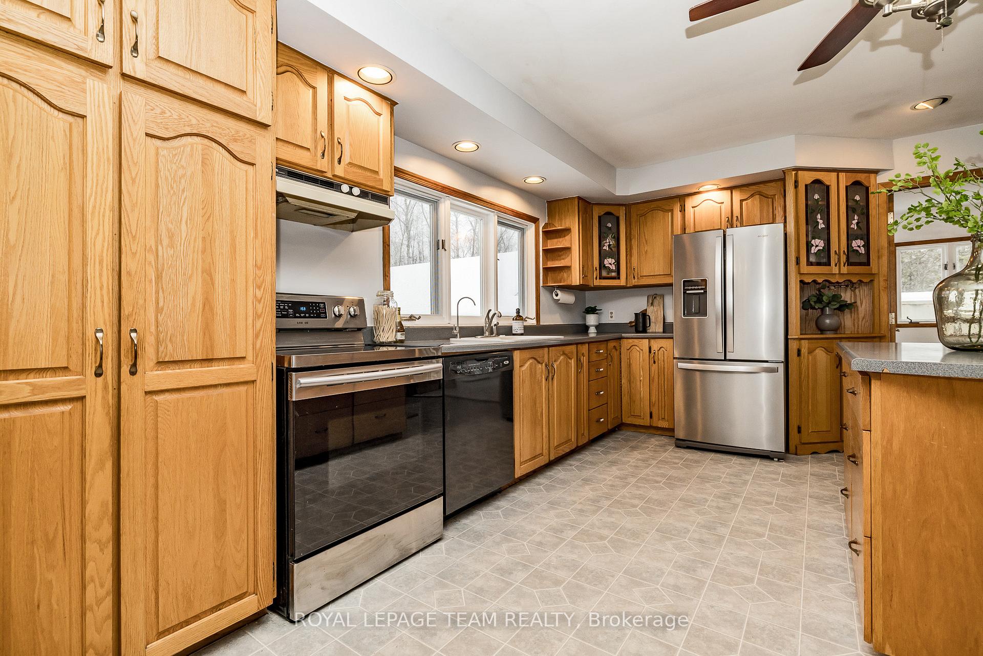 Photo 13 of 2491 Fairmile Road, Ottawa, Rideau Twp S of Reg Rd 6 E of Mccordick Rd. — HOMEH