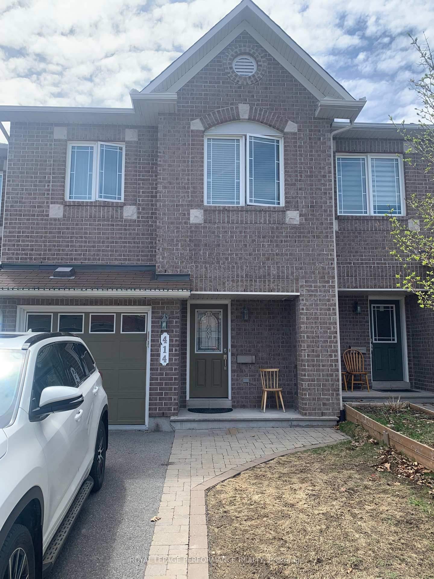 Front of 414 Galatina Way