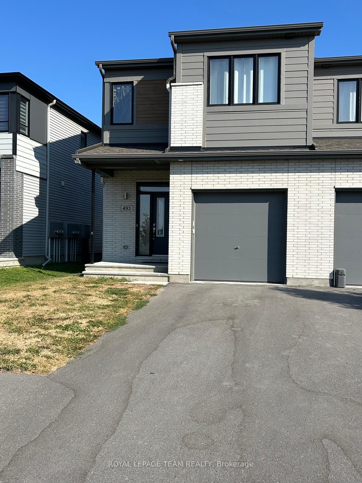 Photo 2 of 493 Cope Drive, Ottawa, Kanata - Emerald Meadows/Trailwest — HOMEH