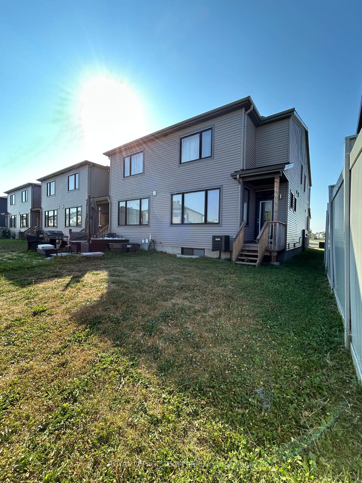 Photo 29 of 493 Cope Drive, Ottawa, Kanata - Emerald Meadows/Trailwest — HOMEH