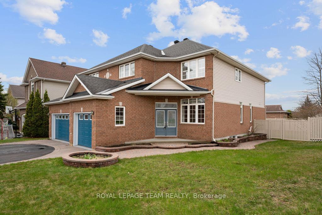 Photo 3 of 37 Loyal Hill Crescent, Ottawa, Kanata - Bridlewood — HOMEH