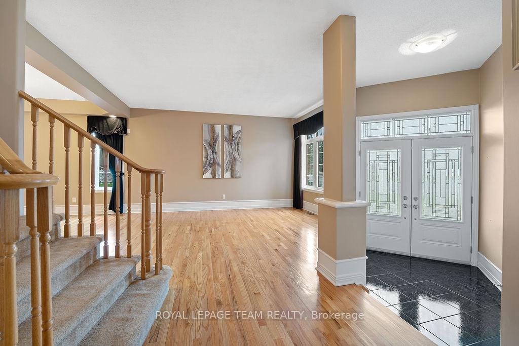Photo 8 of 37 Loyal Hill Crescent, Ottawa, Kanata - Bridlewood — HOMEH