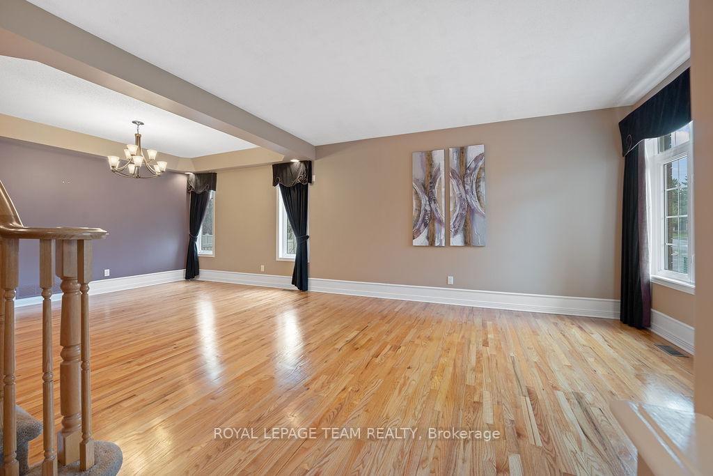 Photo 9 of 37 Loyal Hill Crescent, Ottawa, Kanata - Bridlewood — HOMEH