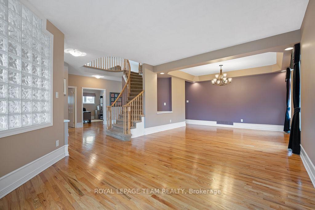 Photo 10 of 37 Loyal Hill Crescent, Ottawa, Kanata - Bridlewood — HOMEH