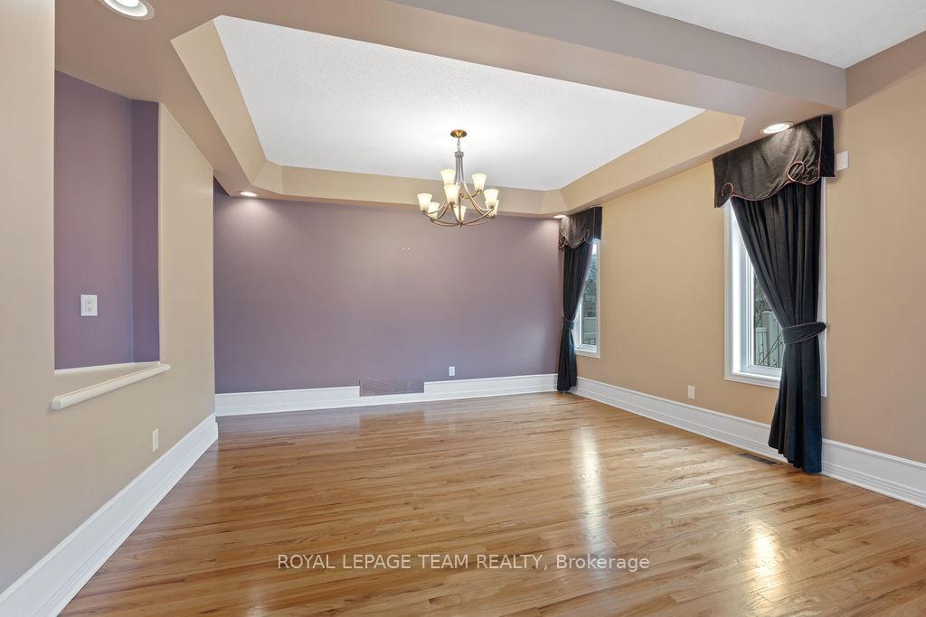 Photo 12 of 37 Loyal Hill Crescent, Ottawa, Kanata - Bridlewood — HOMEH