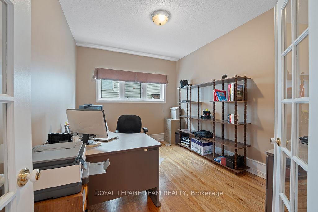 Photo 15 of 37 Loyal Hill Crescent, Ottawa, Kanata - Bridlewood — HOMEH