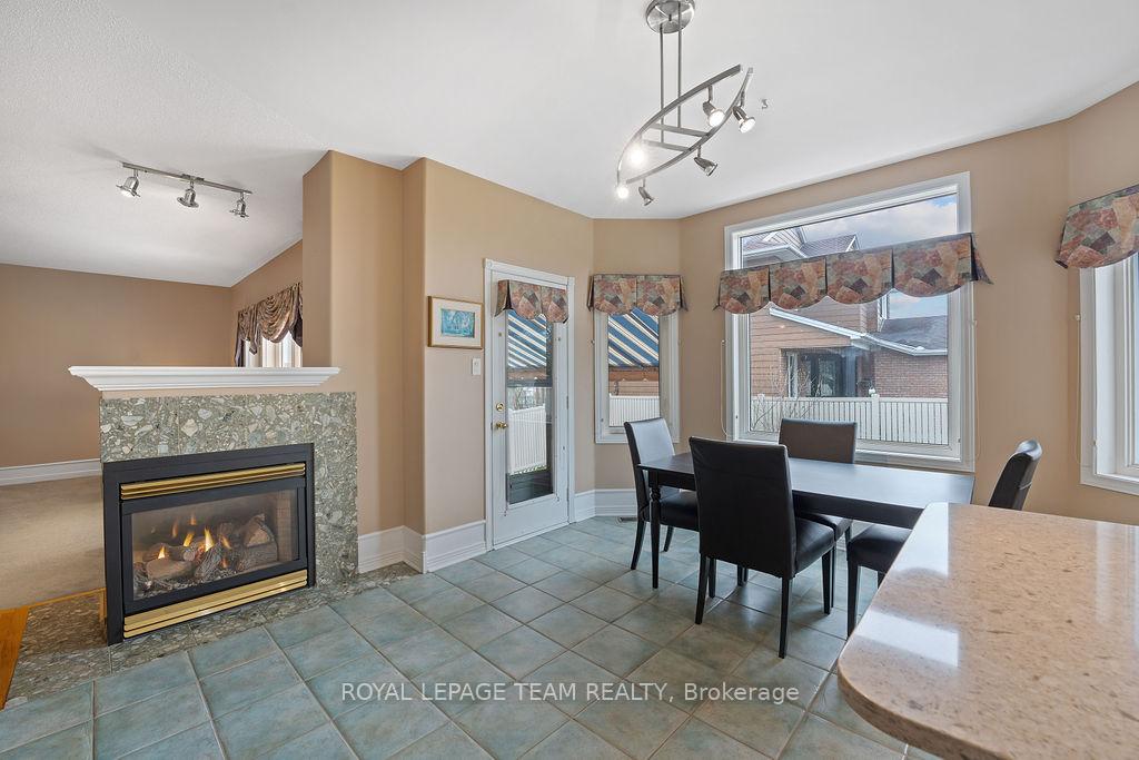 Photo 22 of 37 Loyal Hill Crescent, Ottawa, Kanata - Bridlewood — HOMEH