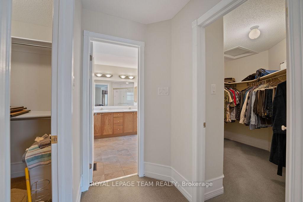 Photo 31 of 37 Loyal Hill Crescent, Ottawa, Kanata - Bridlewood — HOMEH