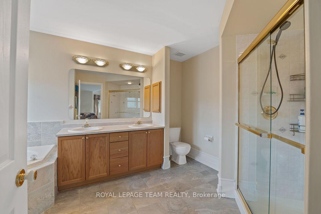 Photo 32 of 37 Loyal Hill Crescent, Ottawa, Kanata - Bridlewood — HOMEH
