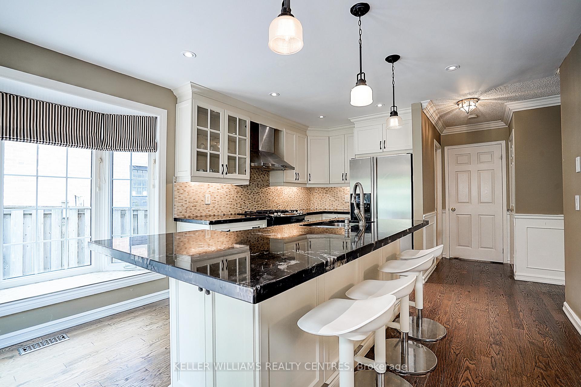 Photo 17 of 9 Hickory Drive, Markham, Raymerville — HOMEH