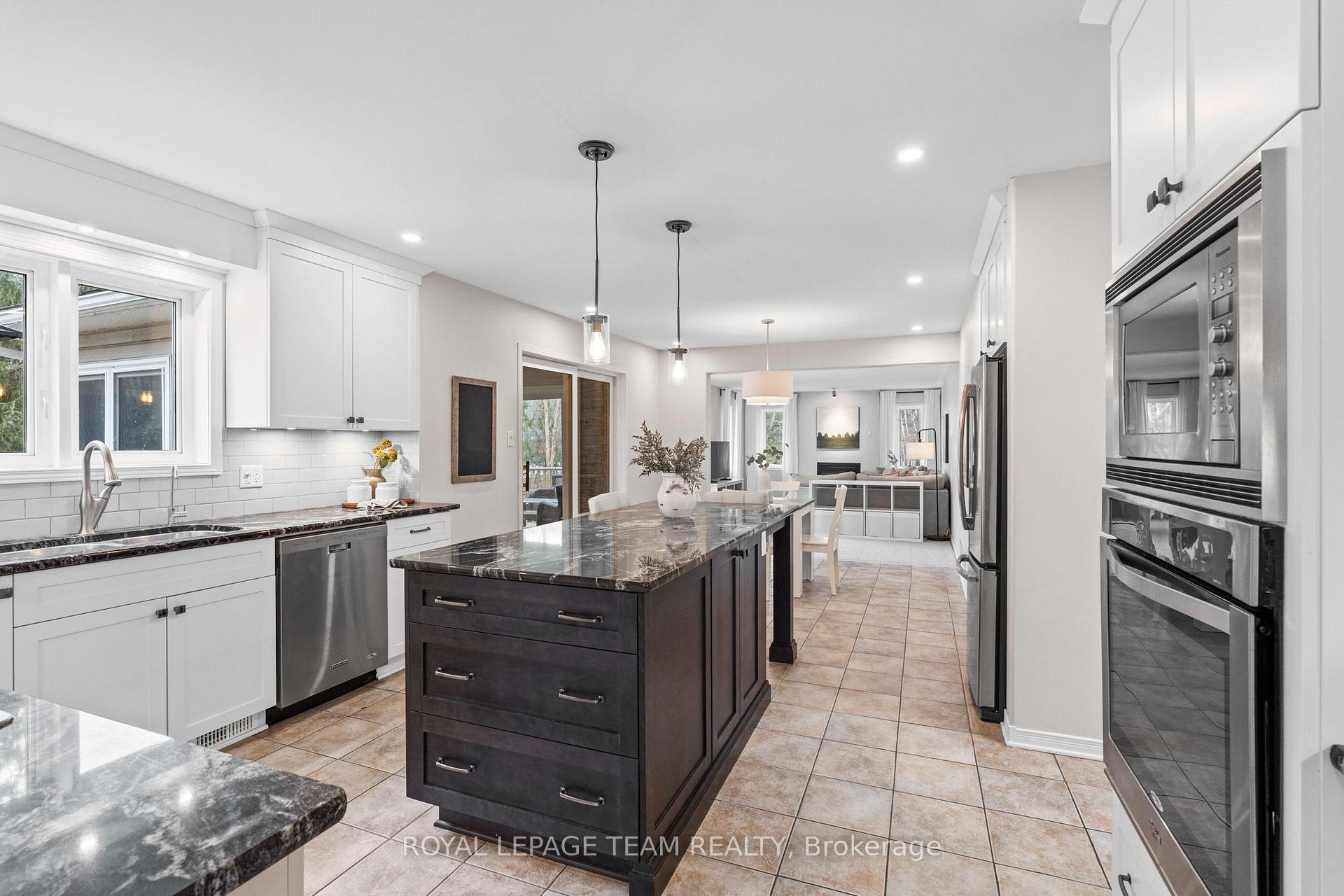 Photo 10 of 5772 Knights Drive, Ottawa, Manotick East to Manotick Station — HOMEH