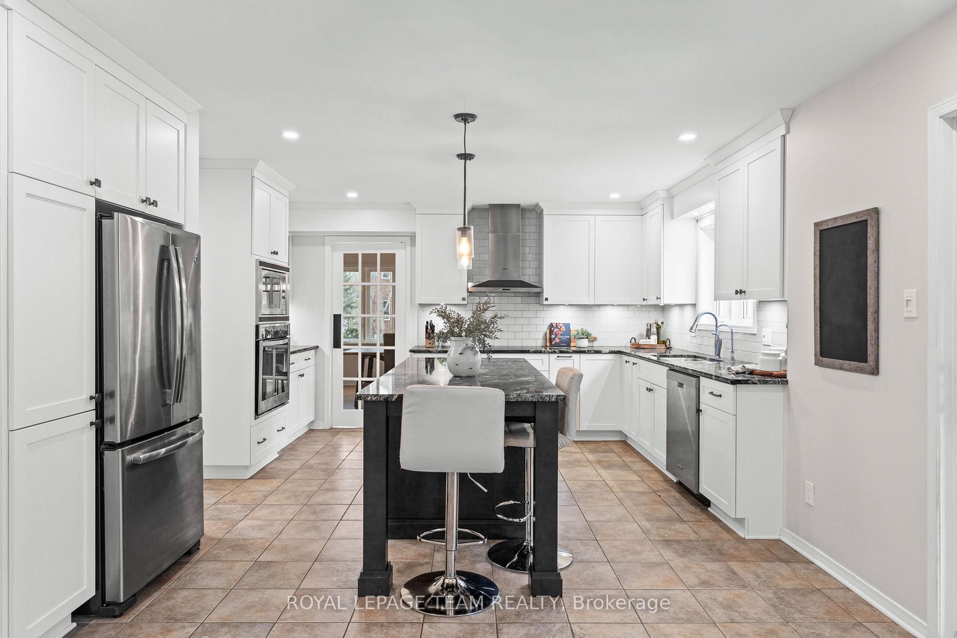 Photo 11 of 5772 Knights Drive, Ottawa, Manotick East to Manotick Station — HOMEH