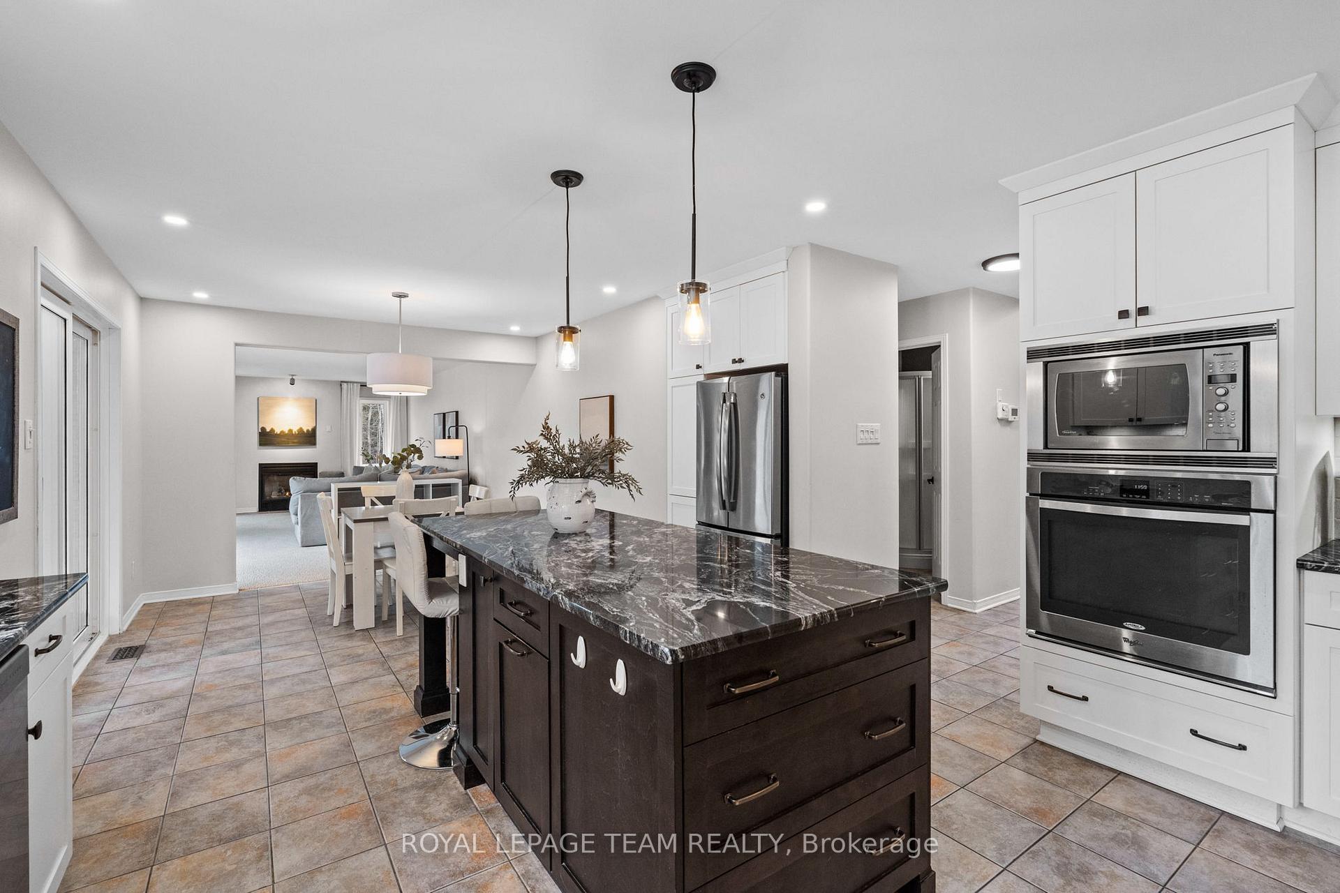 Photo 16 of 5772 Knights Drive, Ottawa, Manotick East to Manotick Station — HOMEH