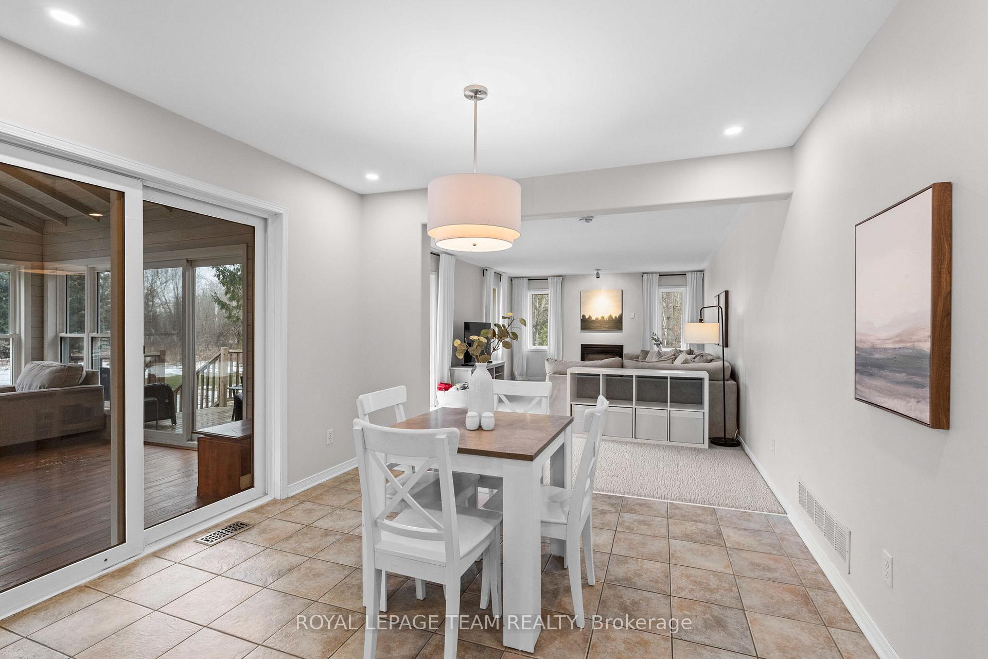 Photo 17 of 5772 Knights Drive, Ottawa, Manotick East to Manotick Station — HOMEH