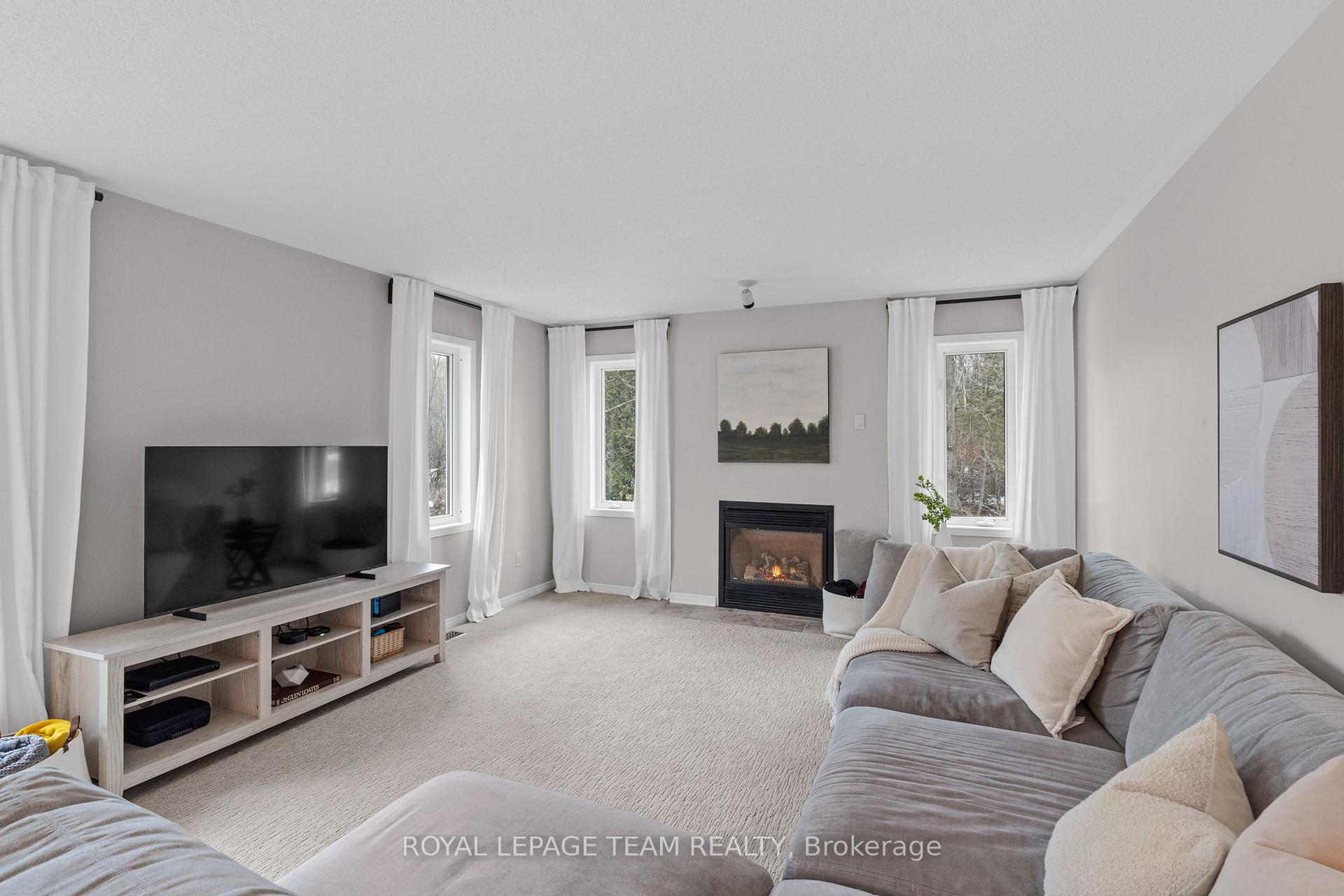 Photo 18 of 5772 Knights Drive, Ottawa, Manotick East to Manotick Station — HOMEH