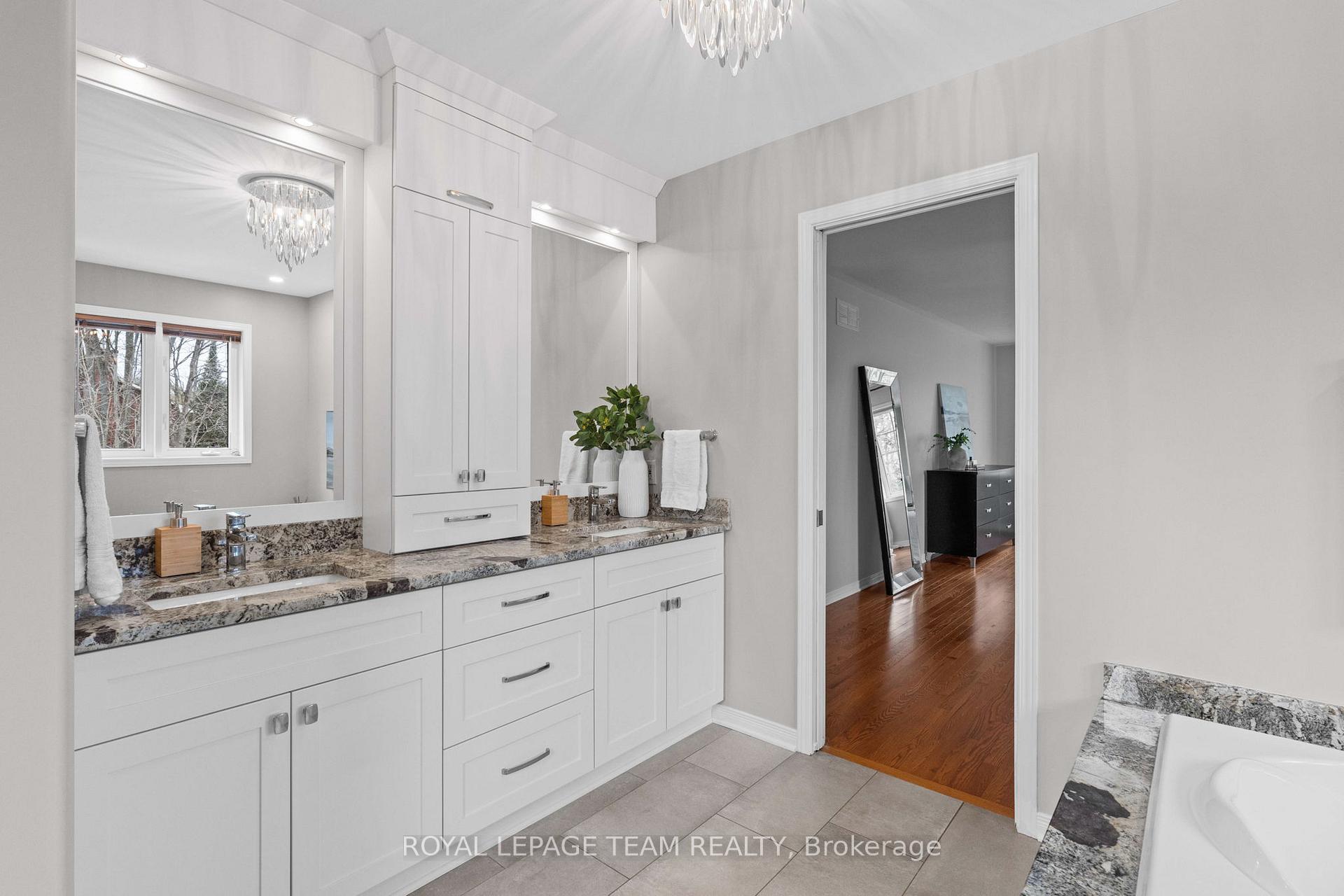 Photo 31 of 5772 Knights Drive, Ottawa, Manotick East to Manotick Station — HOMEH