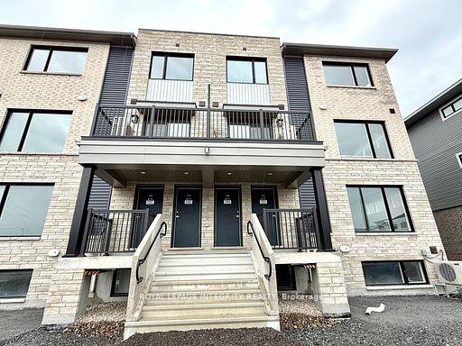 Photo 1 of 727 Arcadian Private, Ottawa, Kanata - Kanata Lakes/Heritage Hills — HOMEH