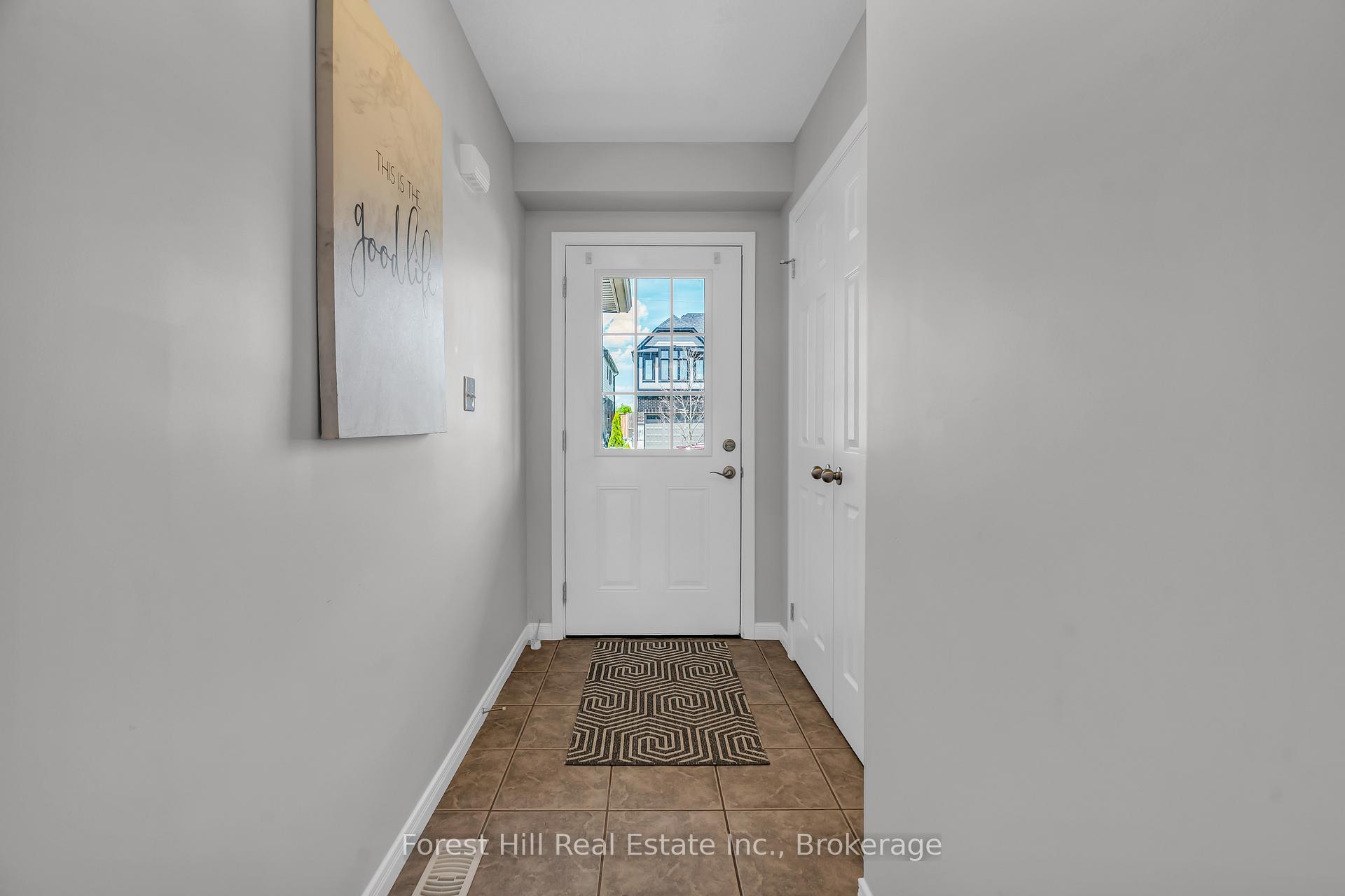 Photo 3 of 40 Netherwood Road, Kitchener, Doon South — HOMEH