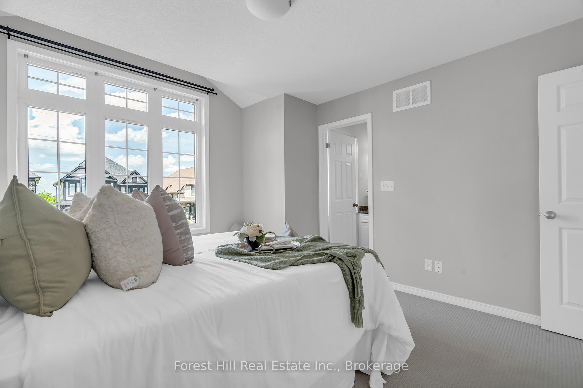 Photo 24 of 40 Netherwood Road, Kitchener, Doon South — HOMEH