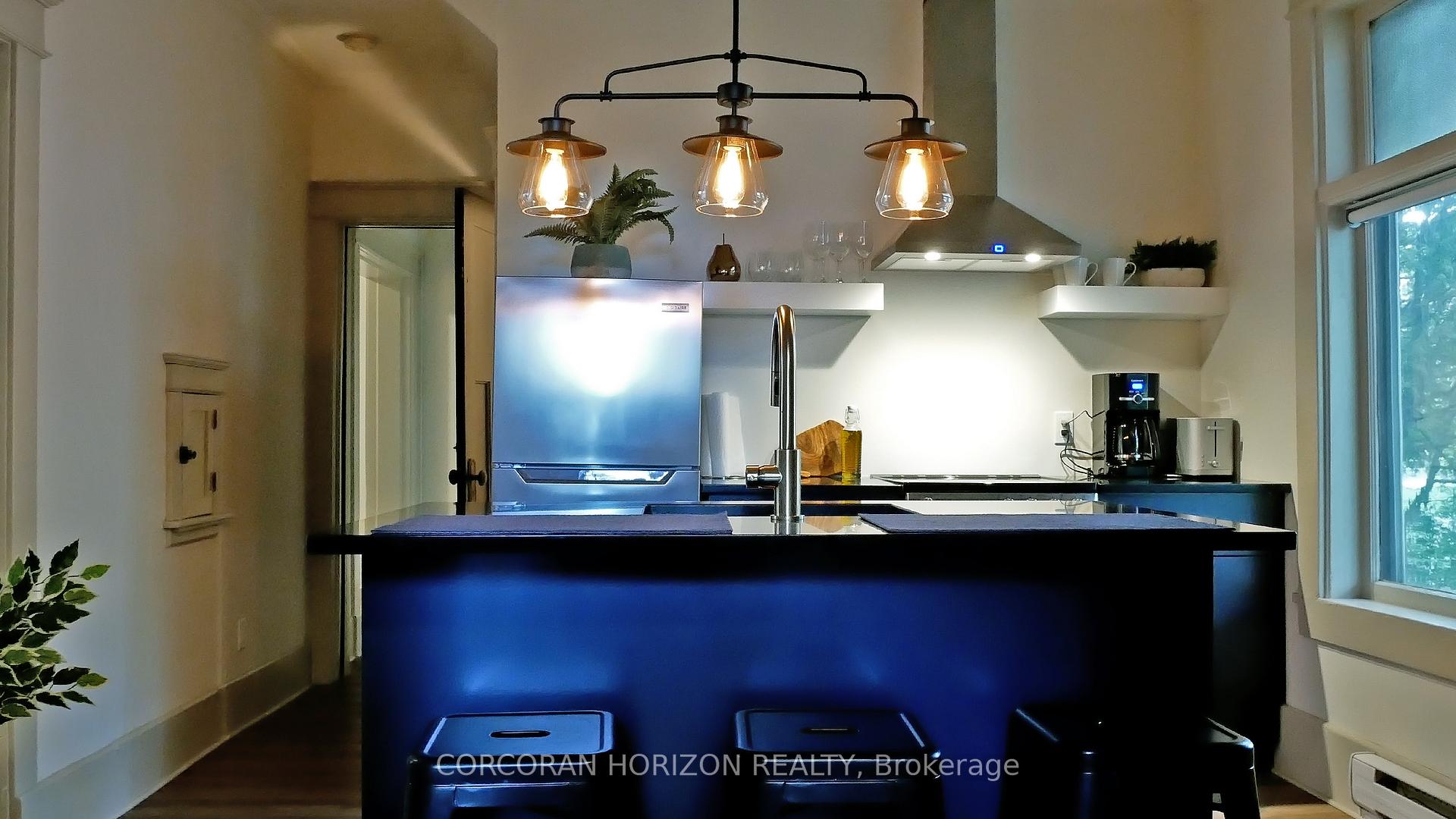 Photo 7 of Unit 1, 27 Wellington Street N, Kitchener — HOMEH