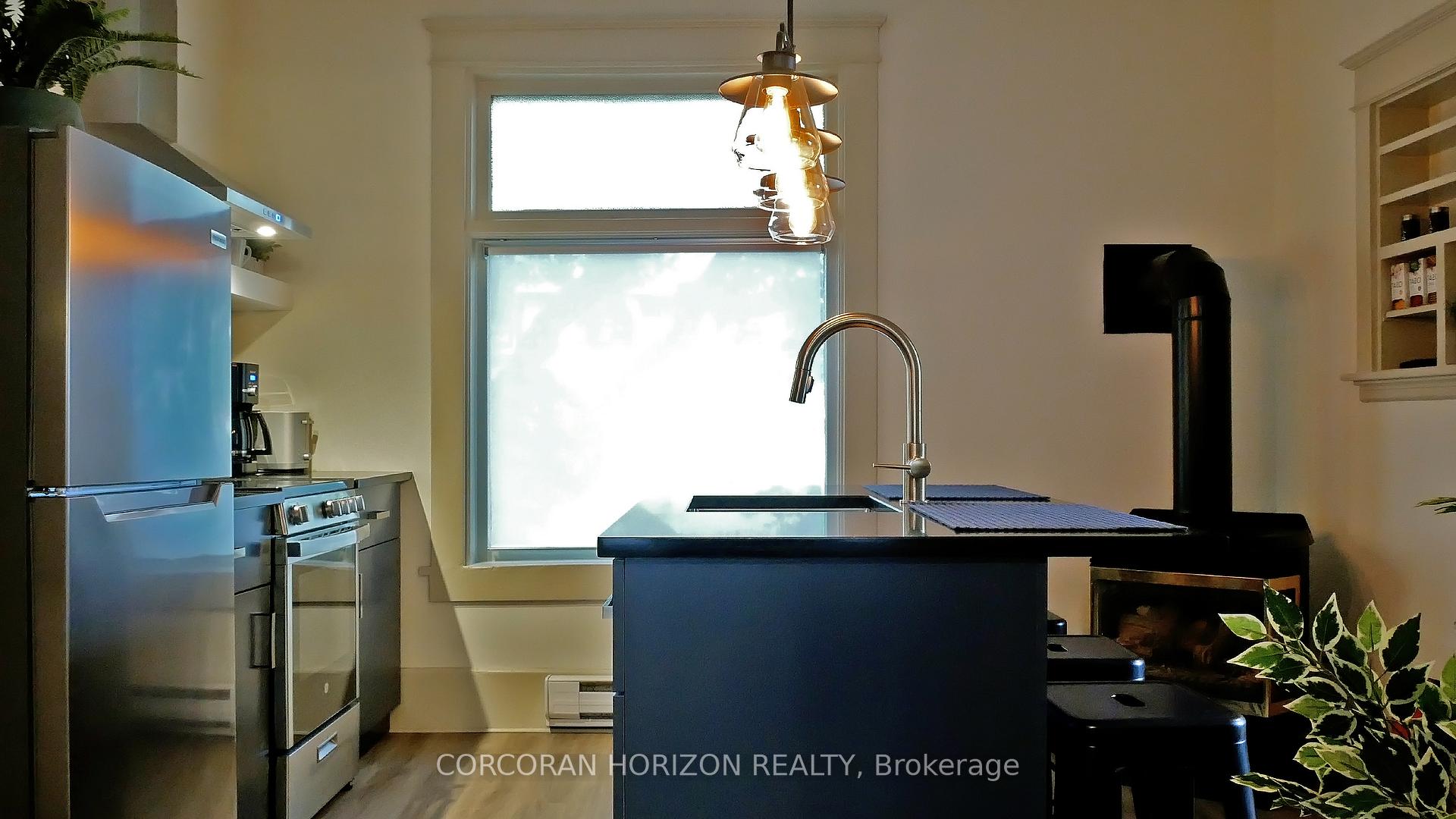 Photo 9 of Unit 1, 27 Wellington Street N, Kitchener — HOMEH