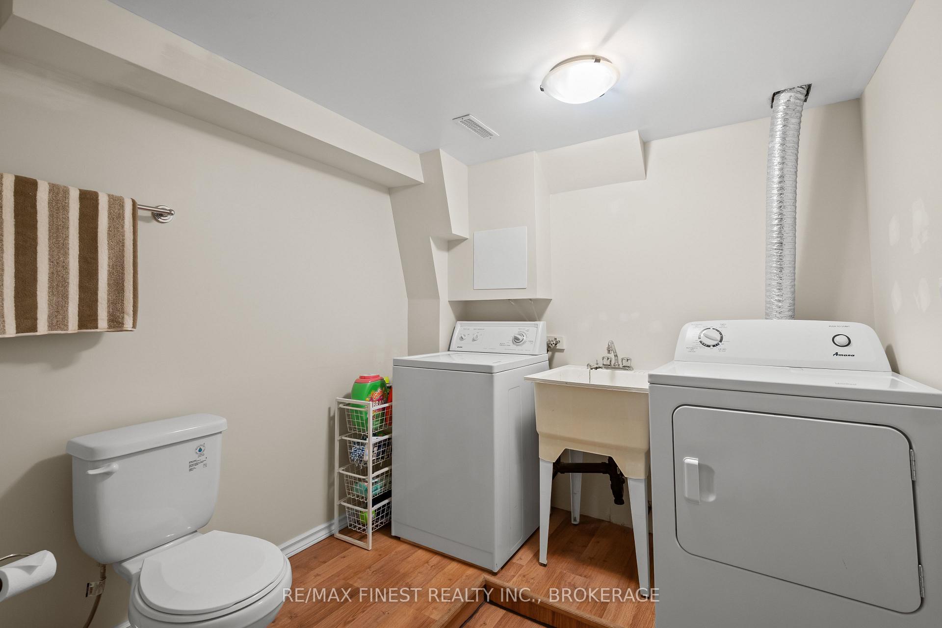 Photo 18 of 1032 Redwood Crescent, Kingston, City Northwest — HOMEH