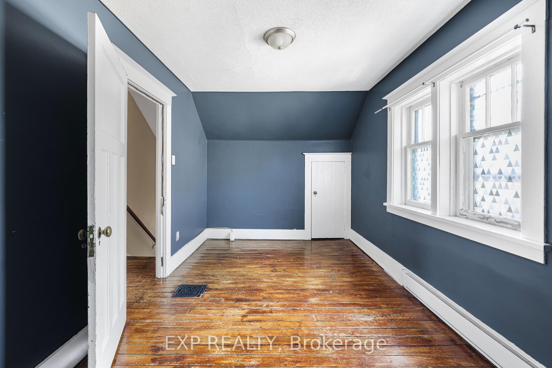 Photo 15 of 349 Luella Street, Kitchener — HOMEH