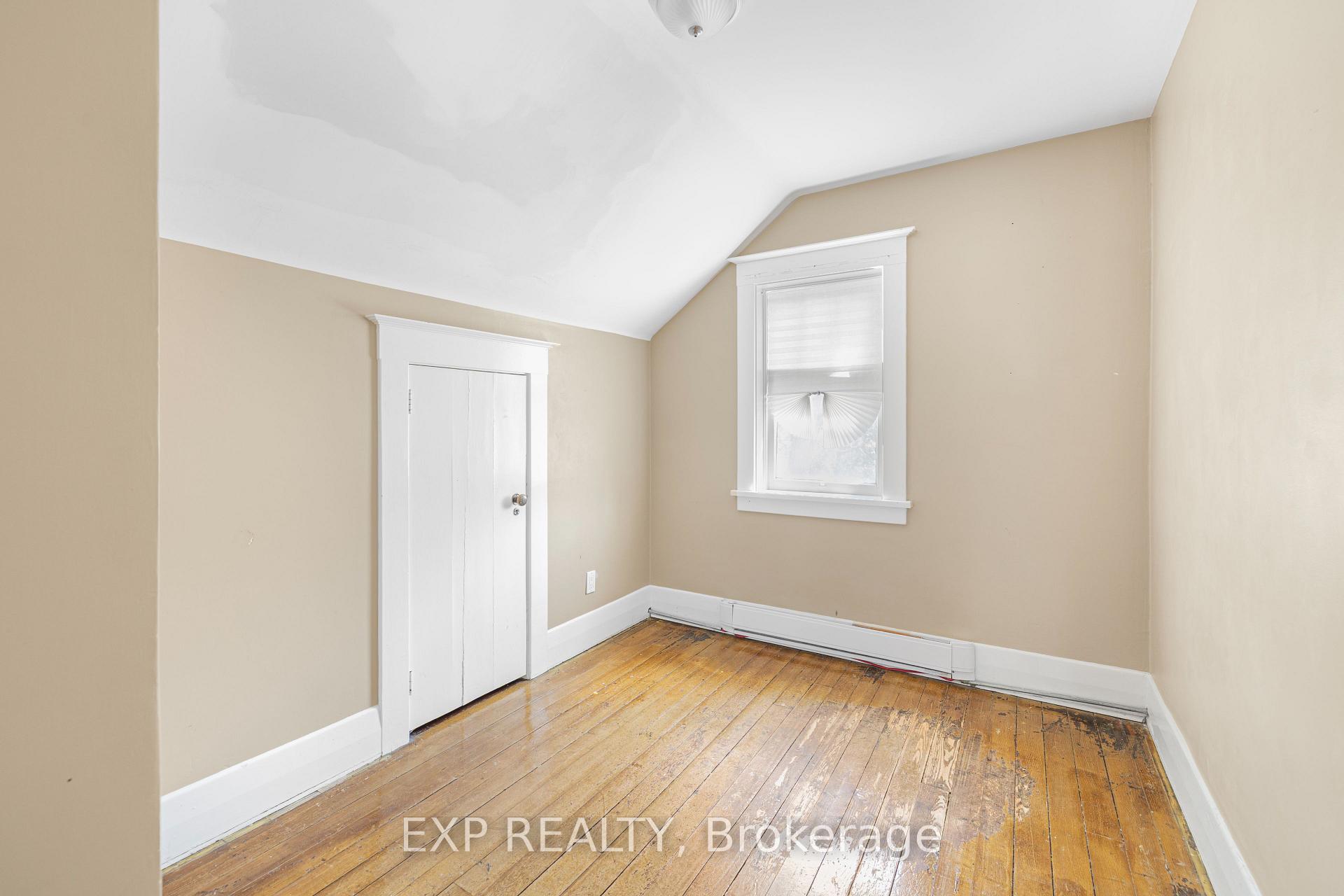 Photo 19 of 349 Luella Street, Kitchener — HOMEH