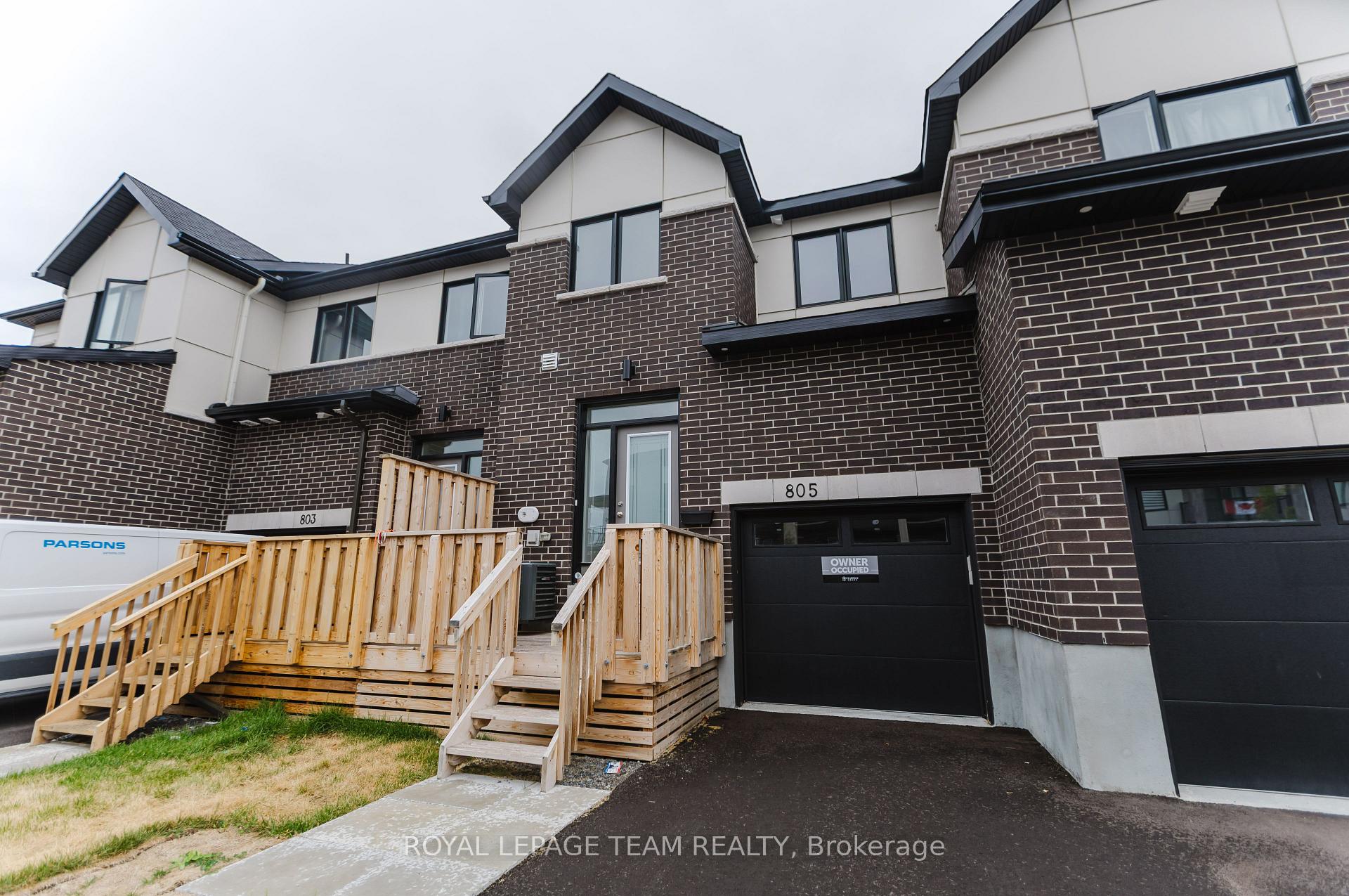 Photo 2 of 805 Anciano Crescent, Ottawa, Kanata - Emerald Meadows/Trailwest — HOMEH