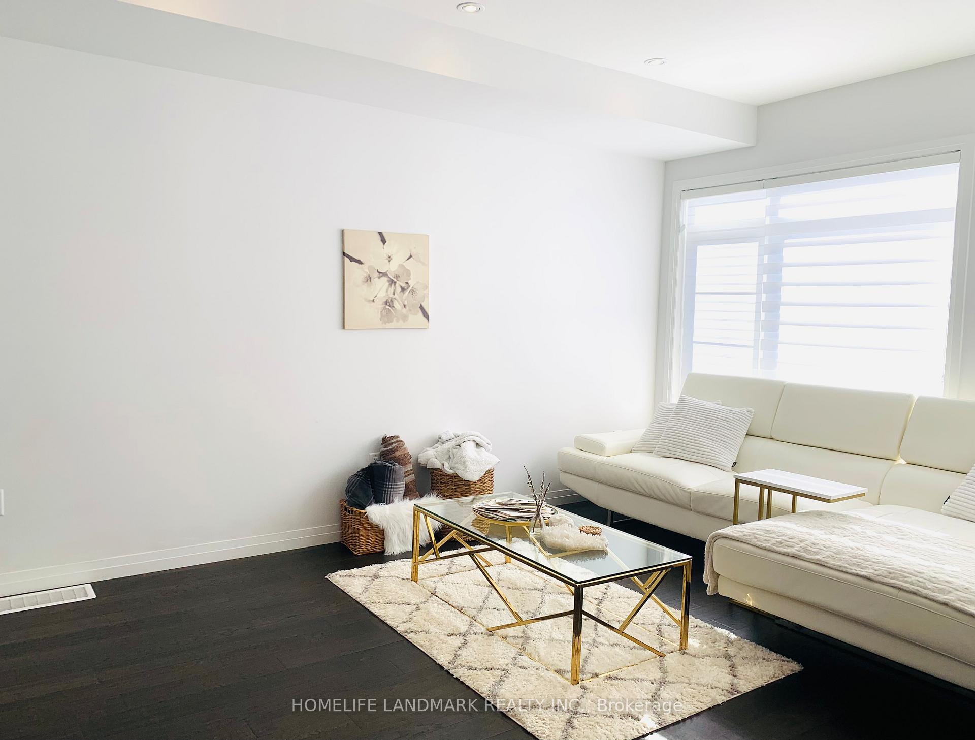 Photo 3 of Unit 89, 30 Times Square Boulevard, Hamilton, Stoney Creek — HOMEH