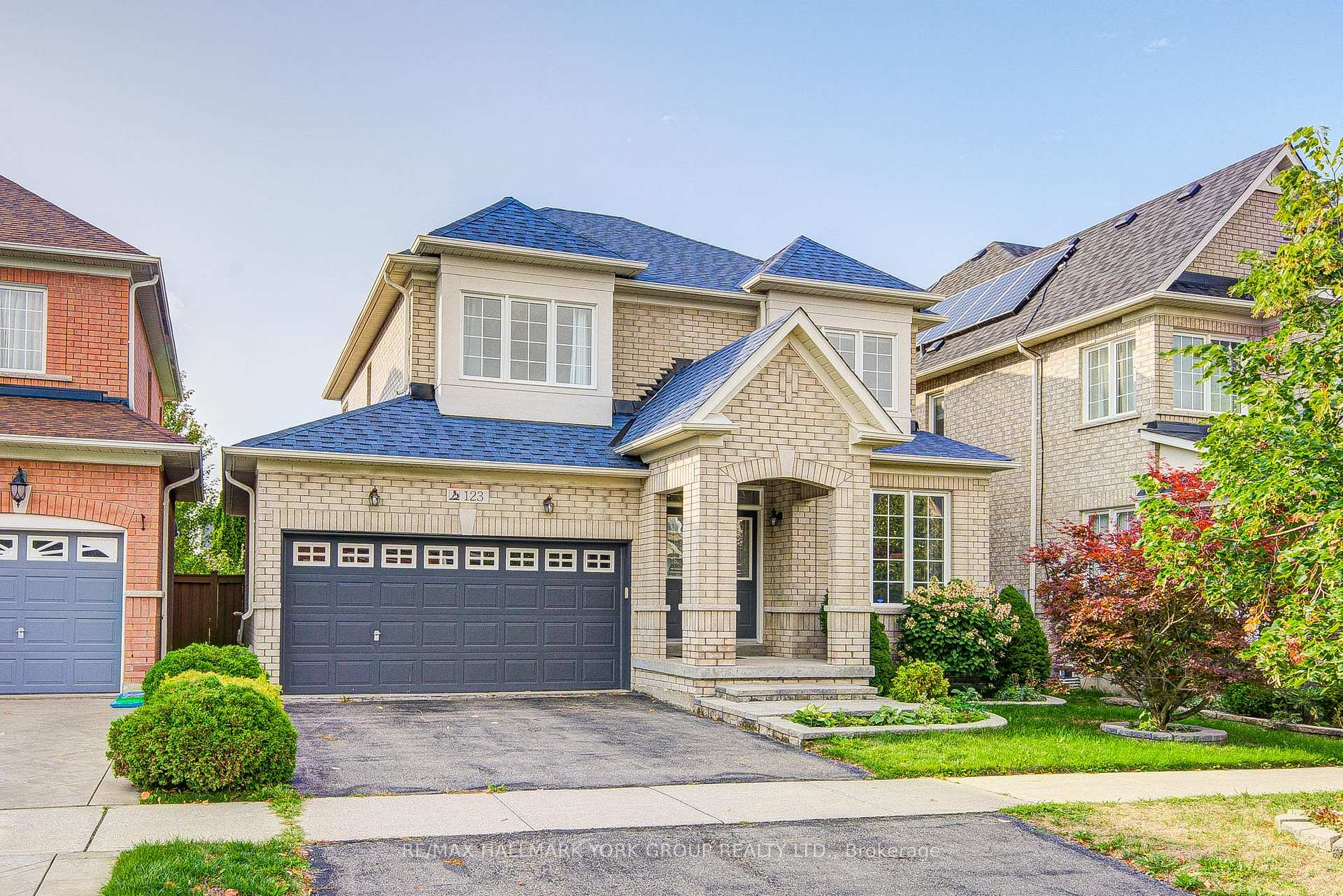 Front of 123 Oakborough Drive
