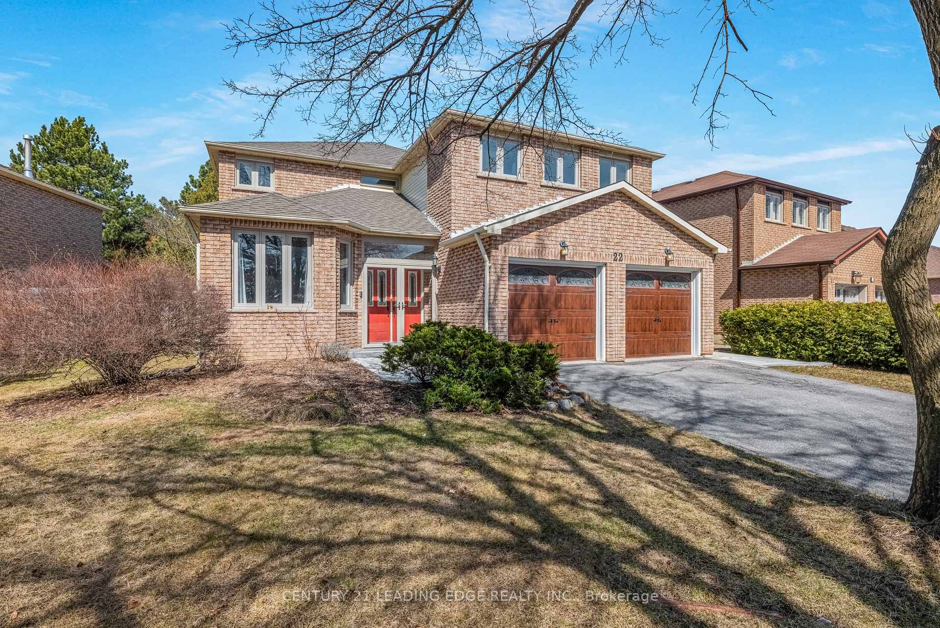 Photo 2 of 22 Havagal Crescent, Markham, Markville — HOMEH