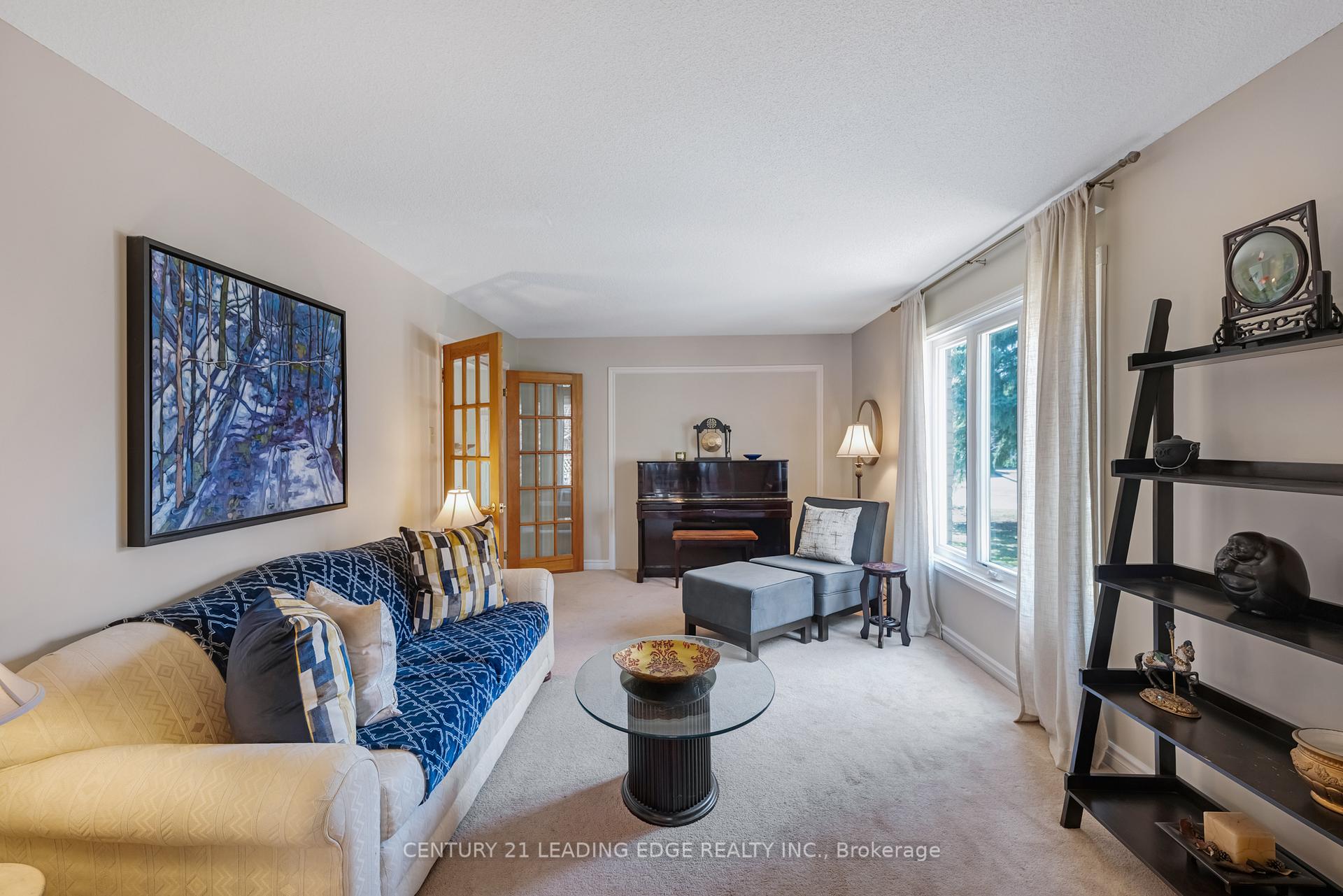 Photo 7 of 22 Havagal Crescent, Markham, Markville — HOMEH