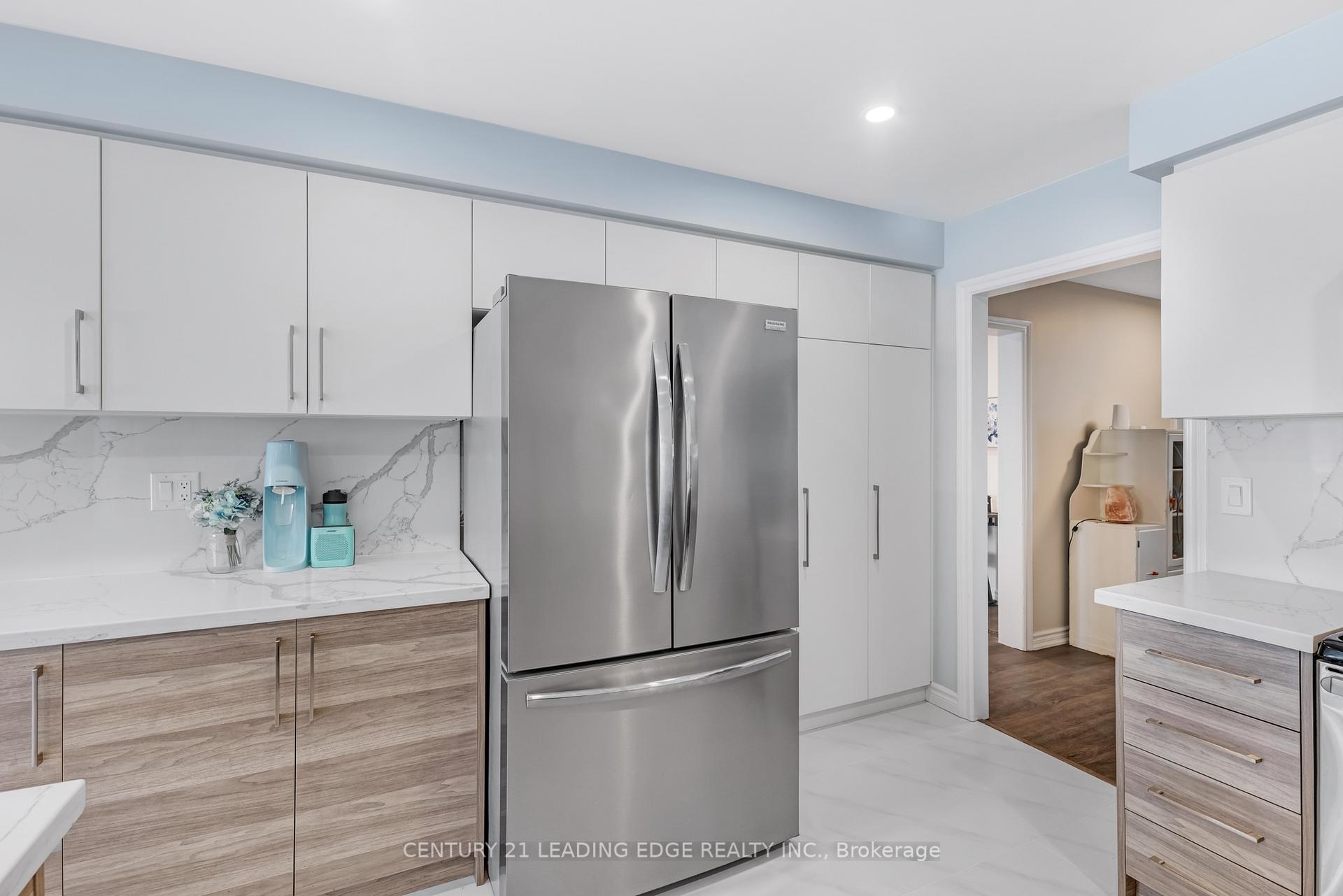 Photo 13 of 22 Havagal Crescent, Markham, Markville — HOMEH