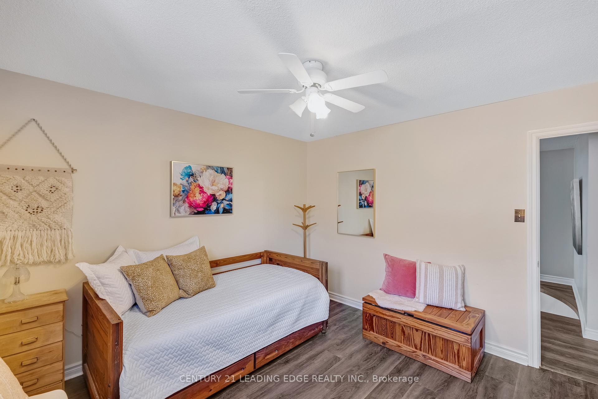 Photo 28 of 22 Havagal Crescent, Markham, Markville — HOMEH