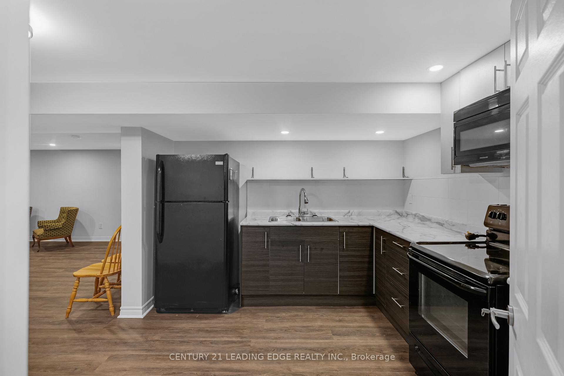 Photo 32 of 22 Havagal Crescent, Markham, Markville — HOMEH