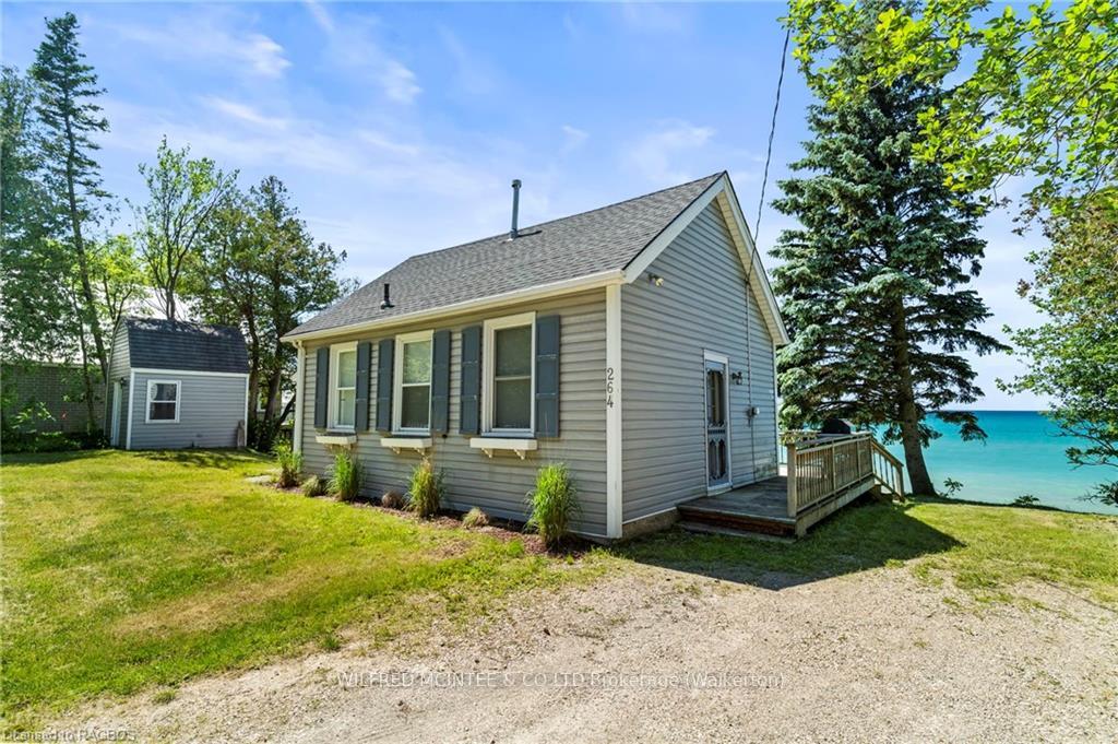 Front of 264 Goderich Street