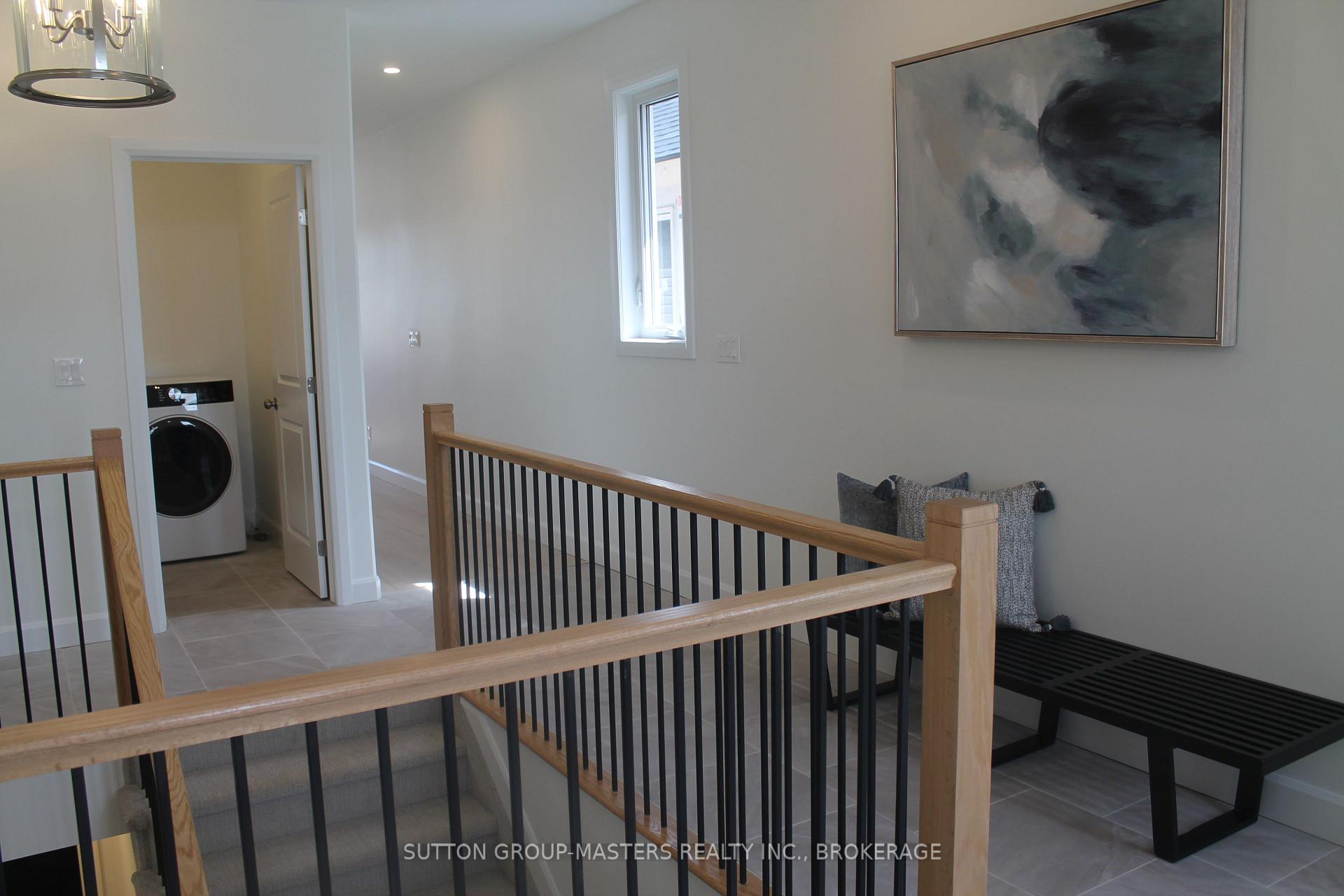 Photo 2 of 263 Pratt Drive, Loyalist, Amherstview — HOMEH
