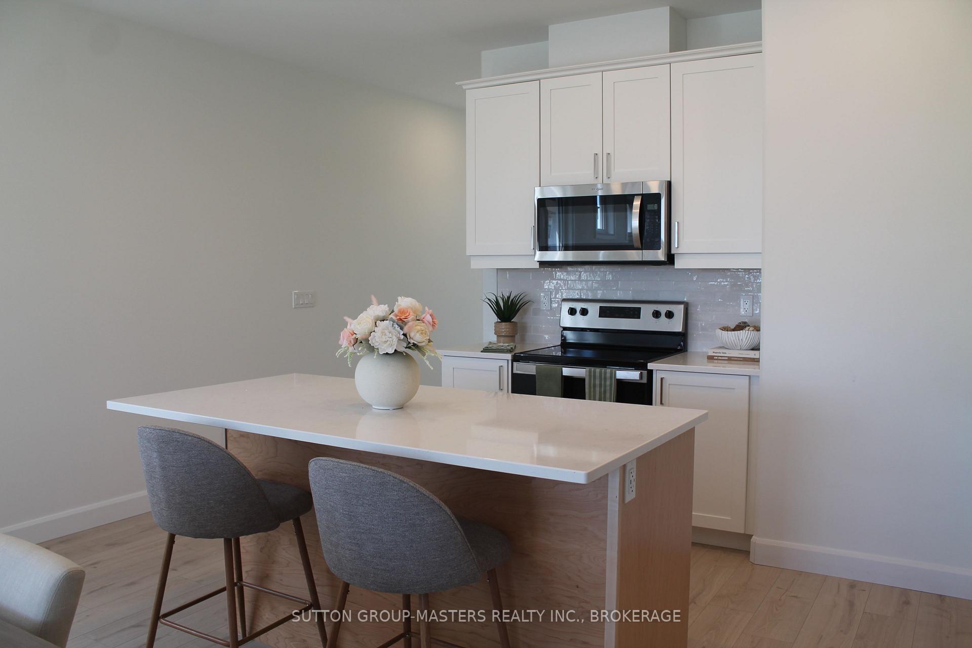 Photo 7 of 263 Pratt Drive, Loyalist, Amherstview — HOMEH