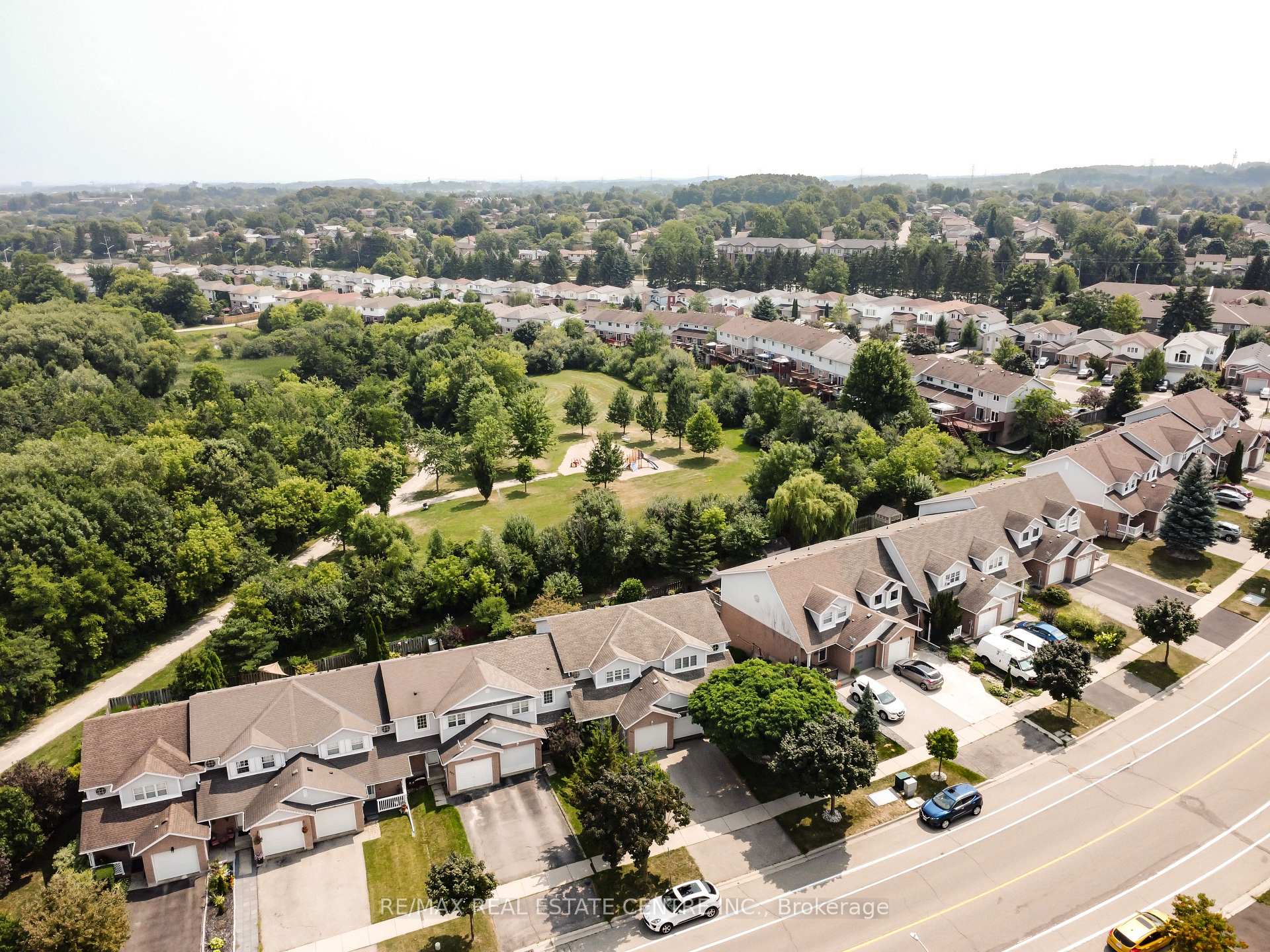 Photo 36 of 487 Westforest Trail, Kitchener — HOMEH