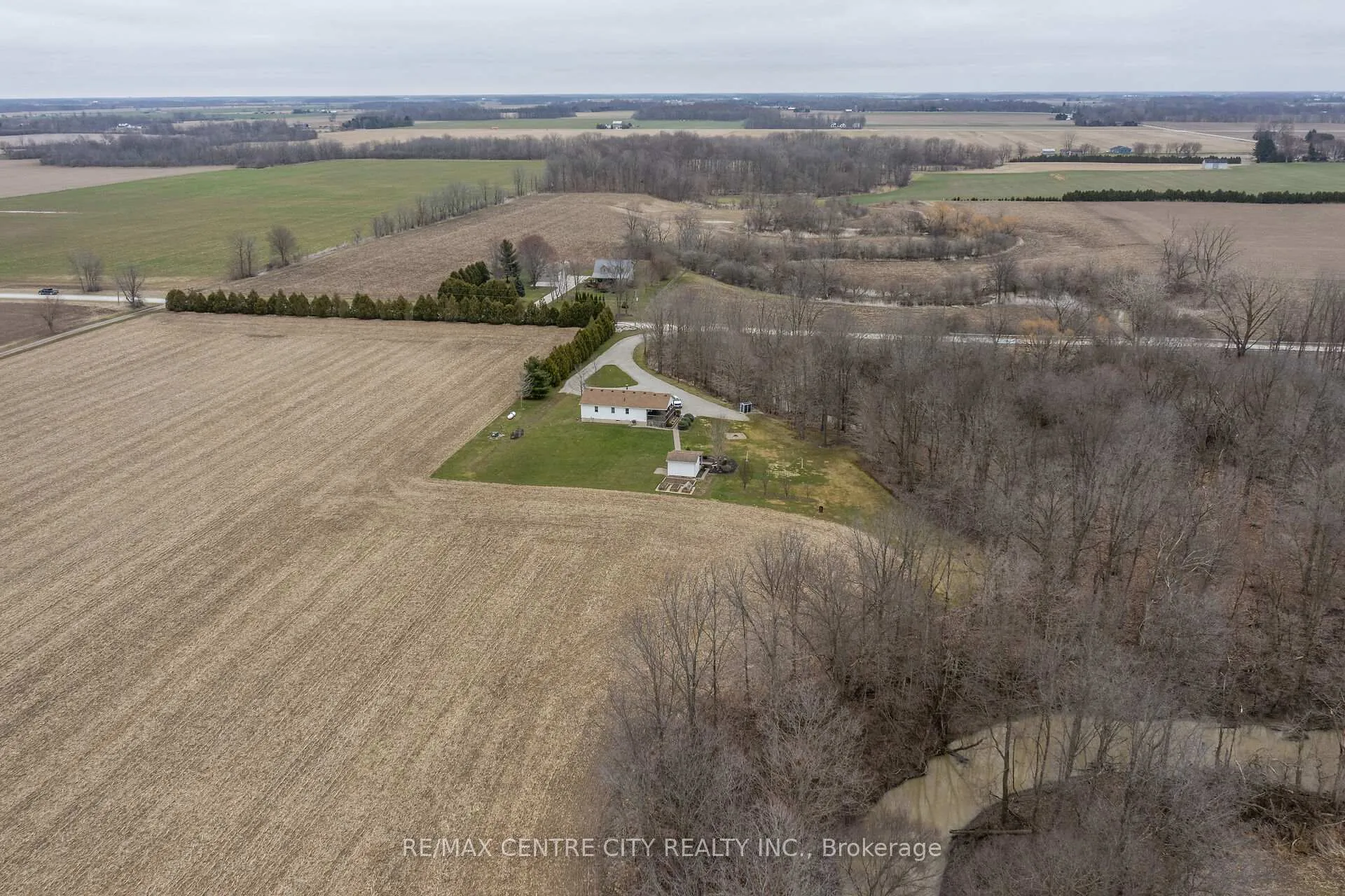 Photo 5 of 29712 Esterville Road, Chatham-Kent, Dresden — HOMEH