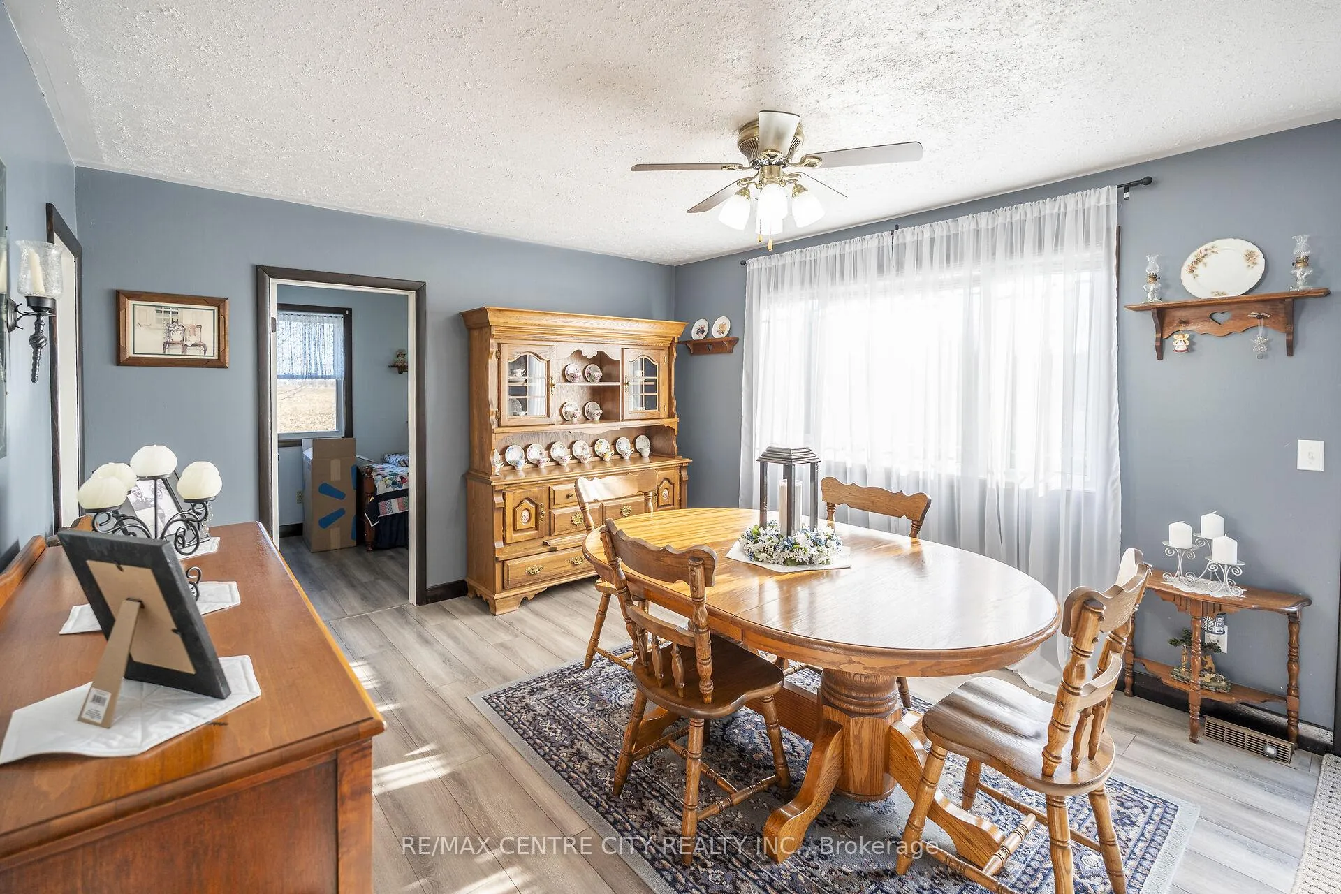 Photo 13 of 29712 Esterville Road, Chatham-Kent, Dresden — HOMEH
