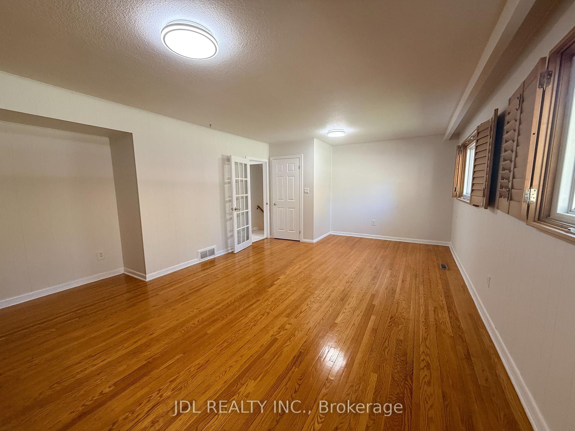 Photo 3 of 71 Proctor Avenue, Markham, Grandview — HOMEH