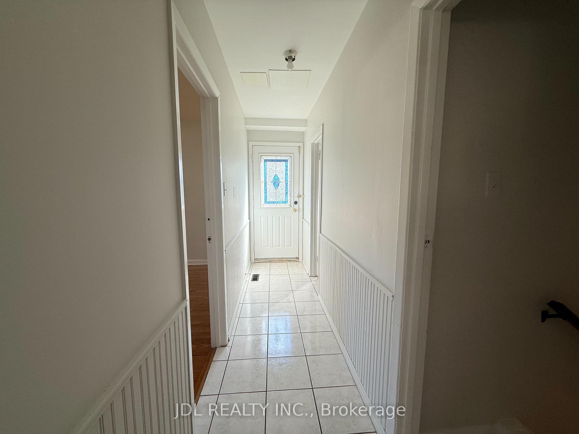 Photo 7 of 71 Proctor Avenue, Markham, Grandview — HOMEH