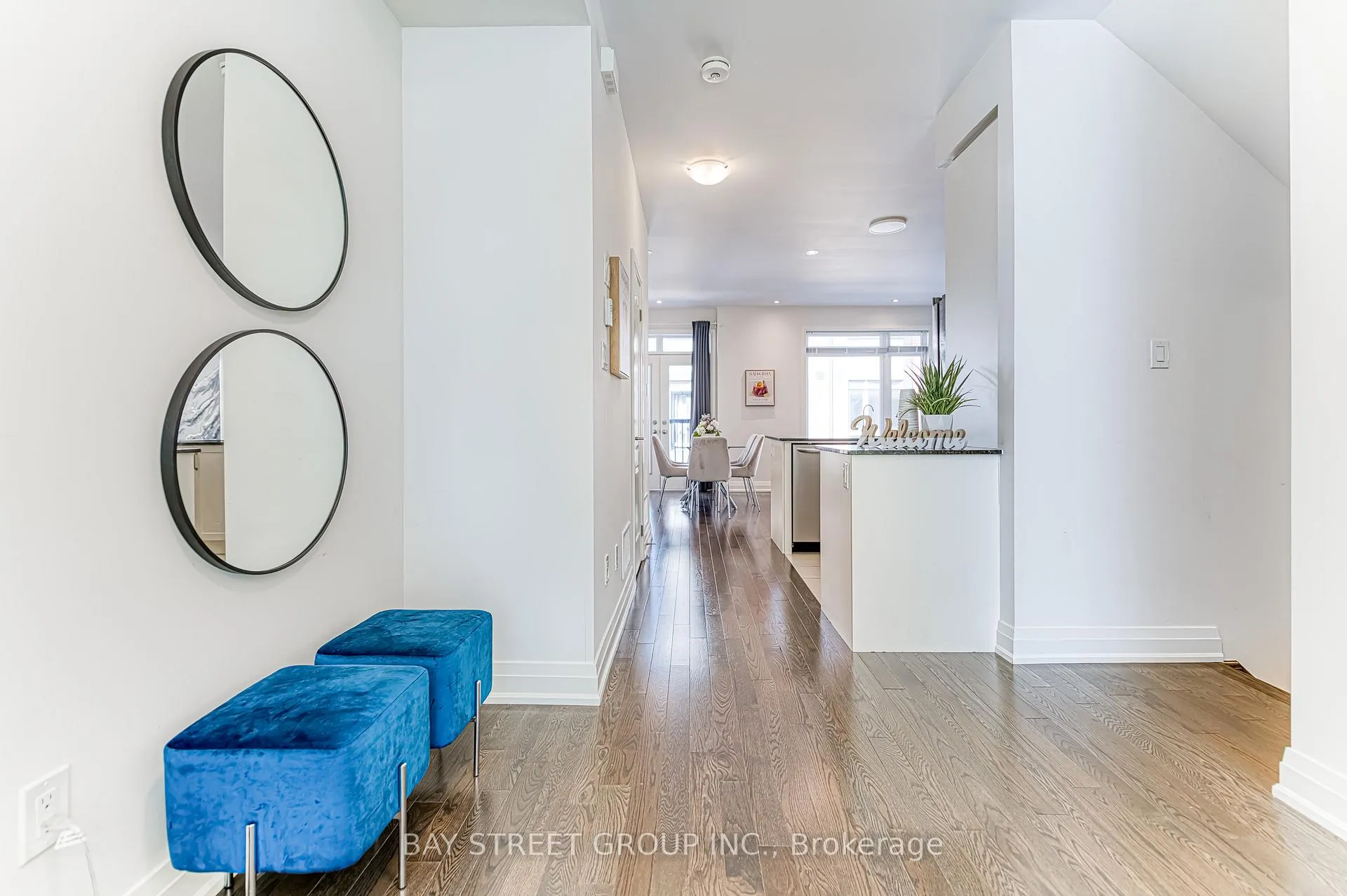 Photo 9 of 28 William Saville Street, Markham, Unionville — HOMEH